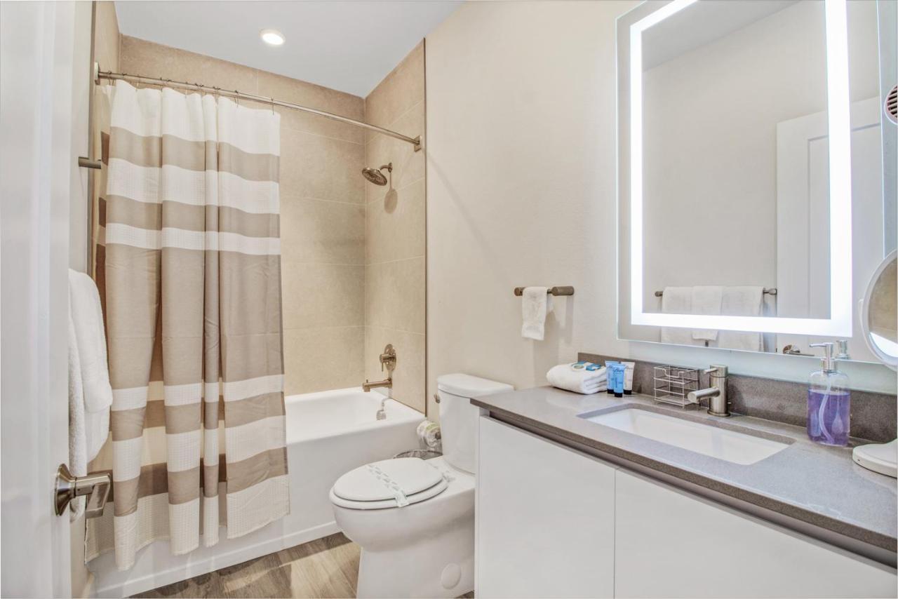 אורלנדו Modern Townhouse Near Disney With Heated Pool מראה חיצוני תמונה
